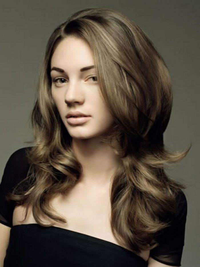 Long Hair Hairstyles & Styling: Ideas & Care Tips