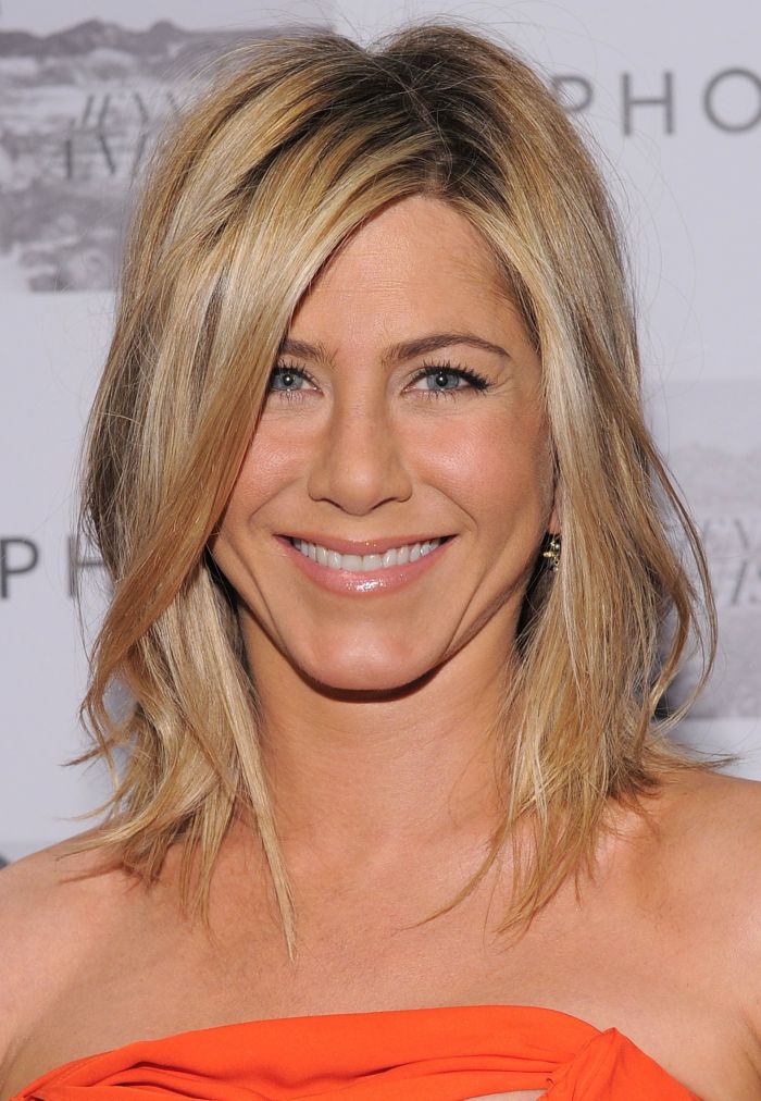 Long Hair Hairstyles & Styling: Ideas & Care Tips