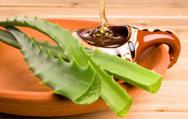 Castor Oil for Hair: Benefits, Application & Removal - Expert Guide
