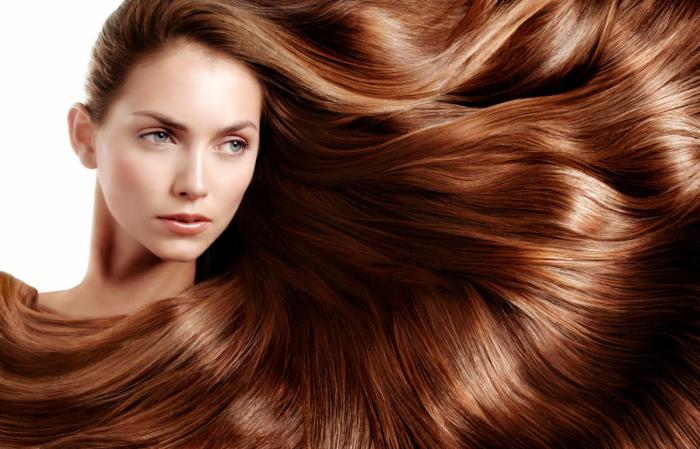 Castor Oil for Hair: Benefits, Application & Removal - Expert Guide