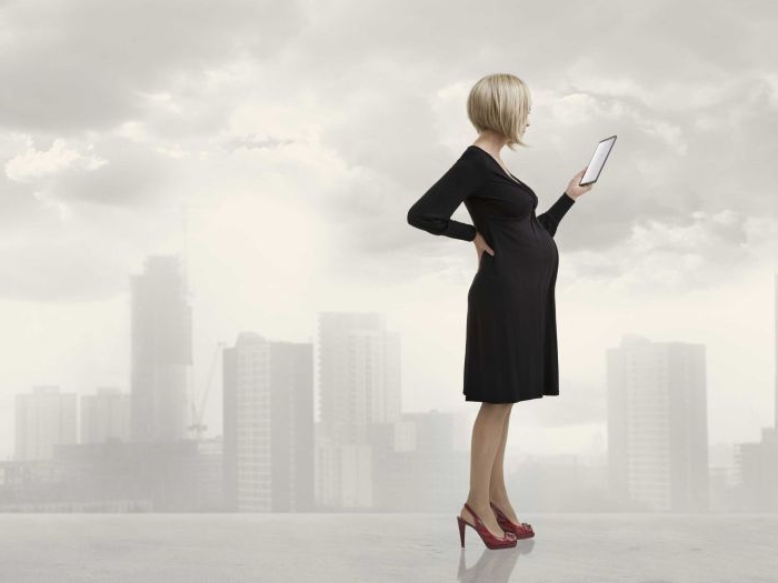 Pregnancy & Employment Law: Rights & Dismissal Protection