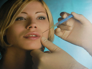 Reduce Lip Folds & Nasolabial Folds with Acupressure: A Natural Approach