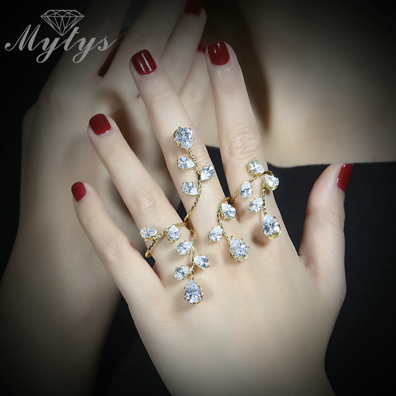Ring Finger Meanings & Styles: Decoding the Significance of Finger Jewelry
