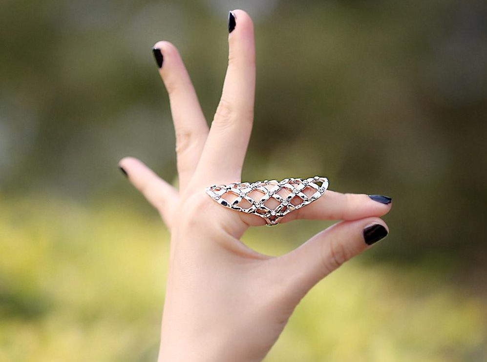 Ring Finger Meanings & Styles: Decoding the Significance of Finger Jewelry