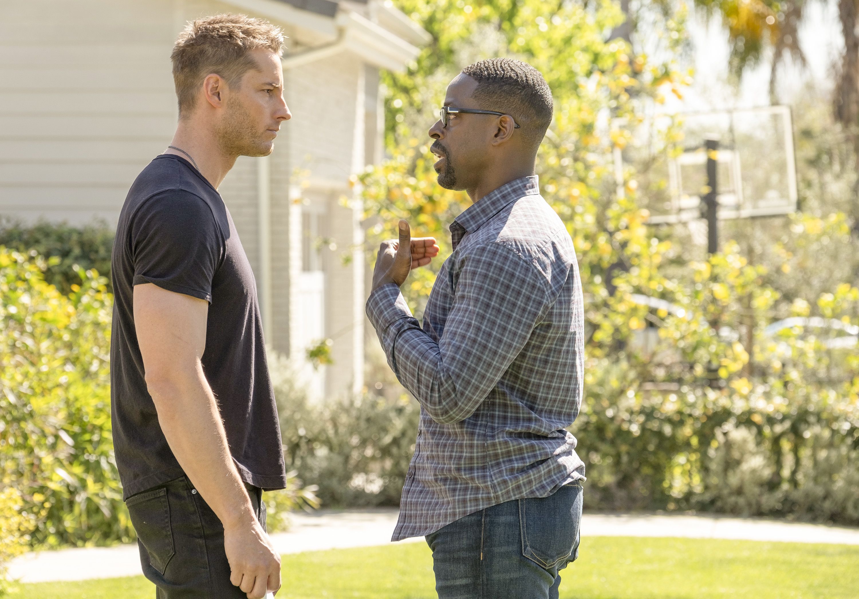 Chrishell Stause & Justin Hartley Divorce: A Timeline & What Happened