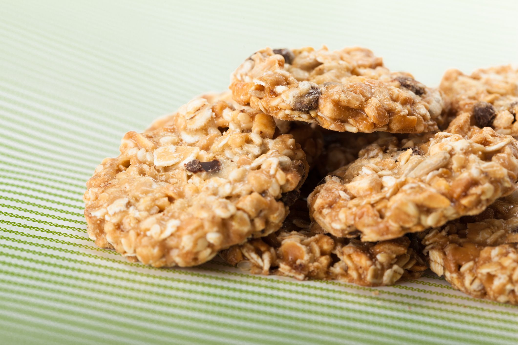 Healthy Late-Night Snacks for Weight Loss | Expert-Approved Options