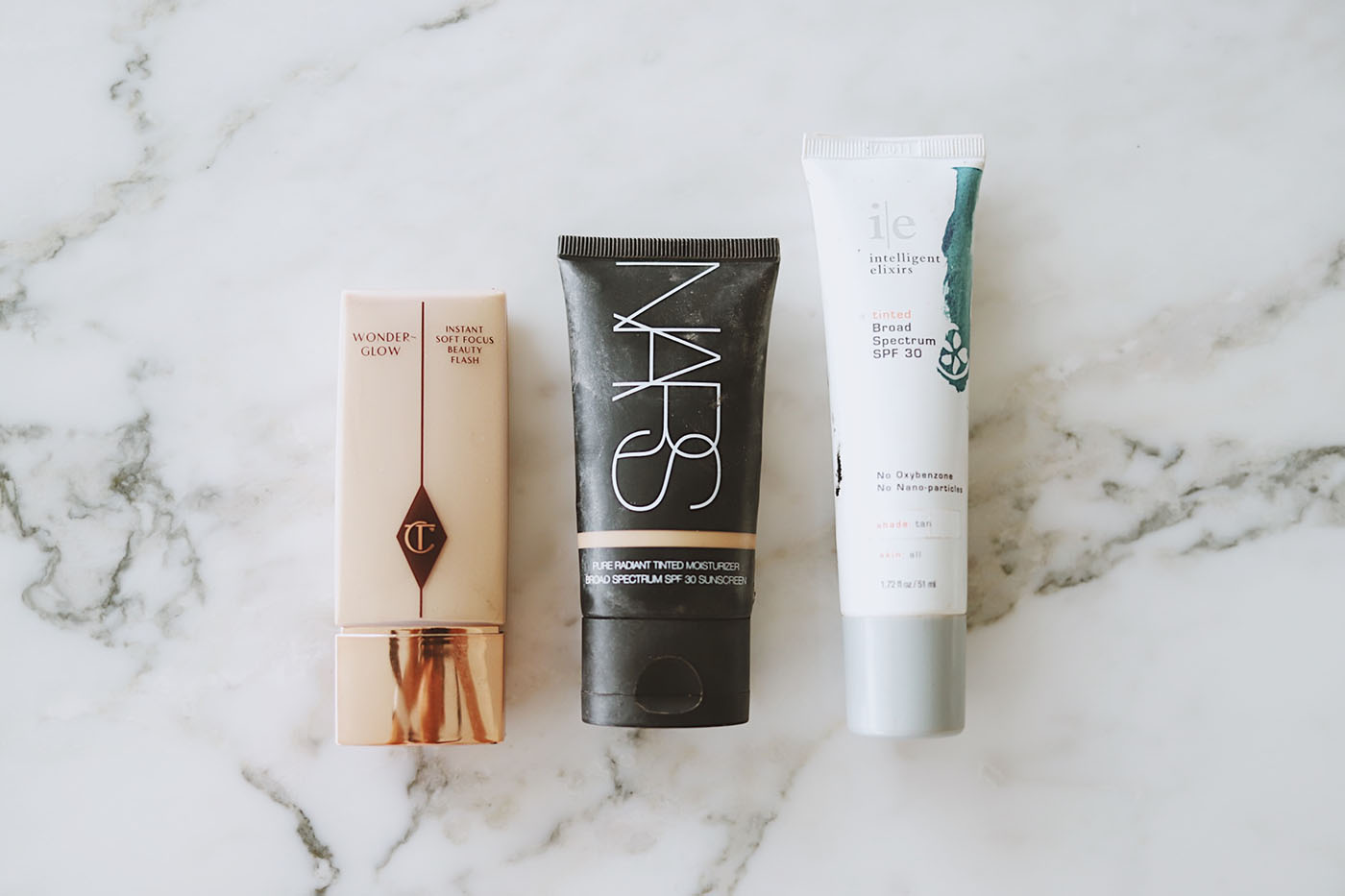 Beach Vacation Beauty: Essentials for Sun & Sand