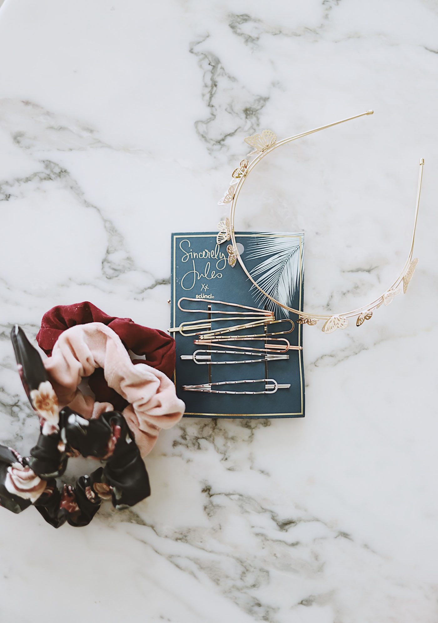 Beach Vacation Beauty: Essentials for Sun & Sand
