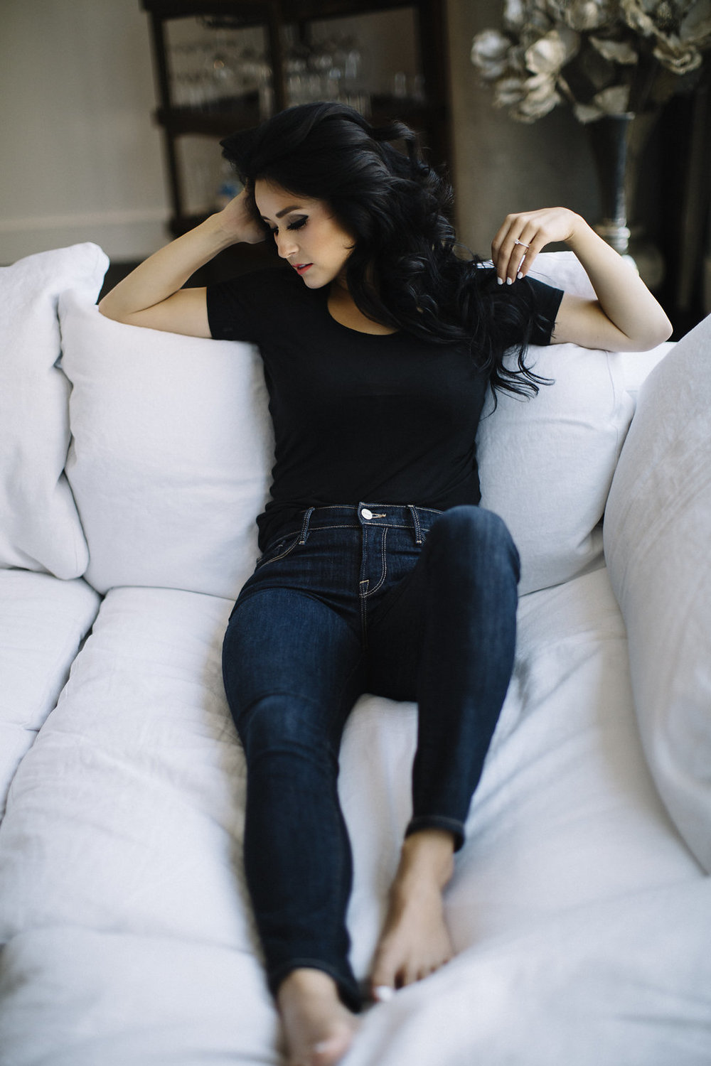 Frame Denim Review: Why These Jeans Are a Wardrobe Essential