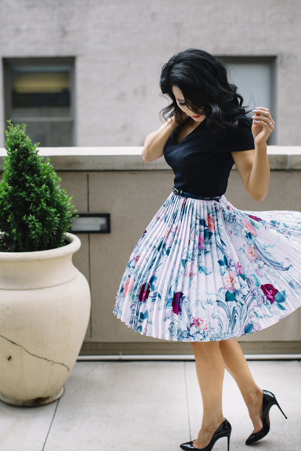 Wedding Guest Style: Your Complete Guide to Dressing for Success