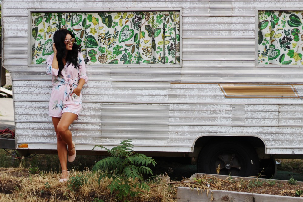 Effortless Summer Style: Vacation-Inspired Outfits & Relaxed Fashion