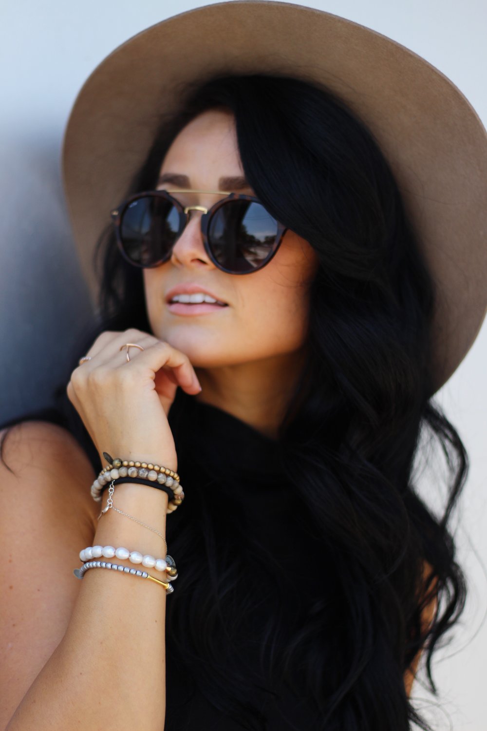 Olive Green Fall Fashion: Effortless Everyday Outfits