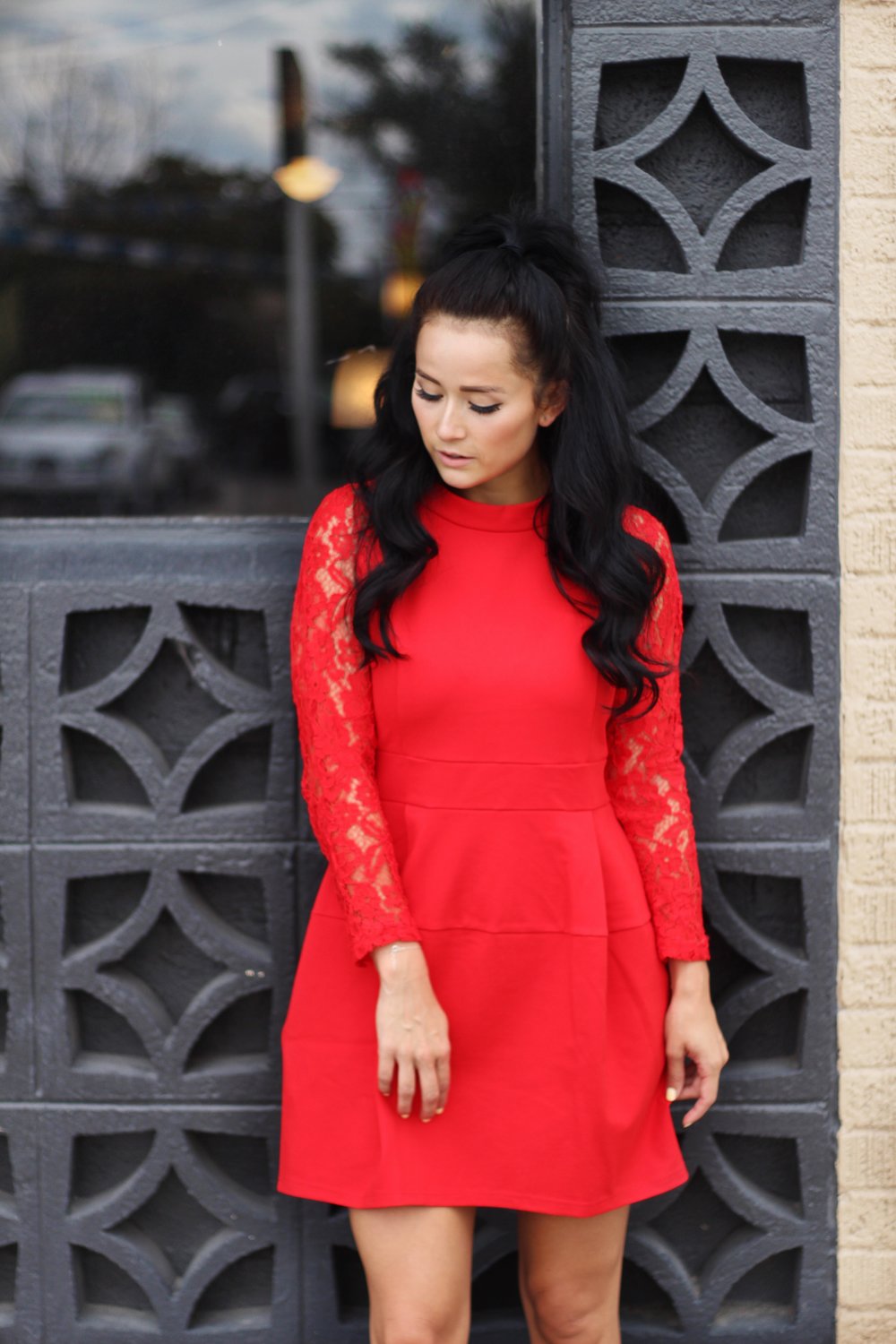 Statement Sleeves: The Enduring Fashion Trend You Need to Know