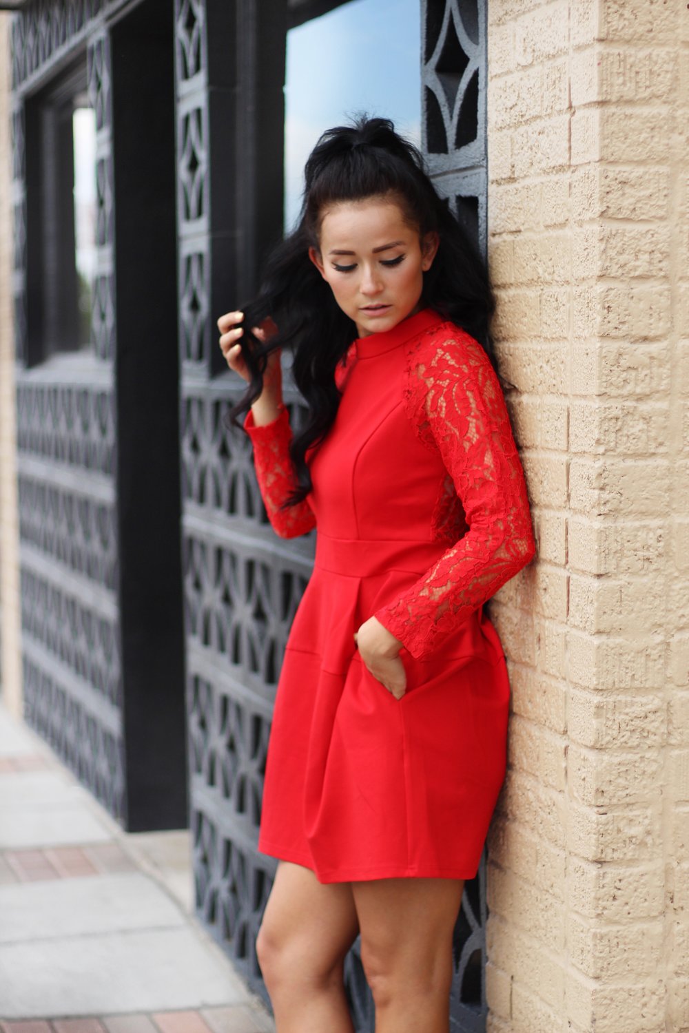 Statement Sleeves: The Enduring Fashion Trend You Need to Know
