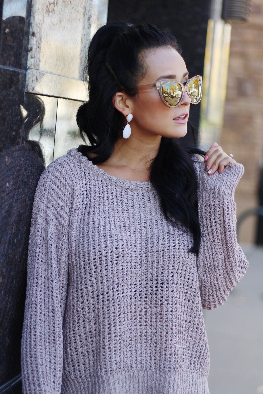 Fall Sweater Styling: Outfit Ideas & Color Combinations