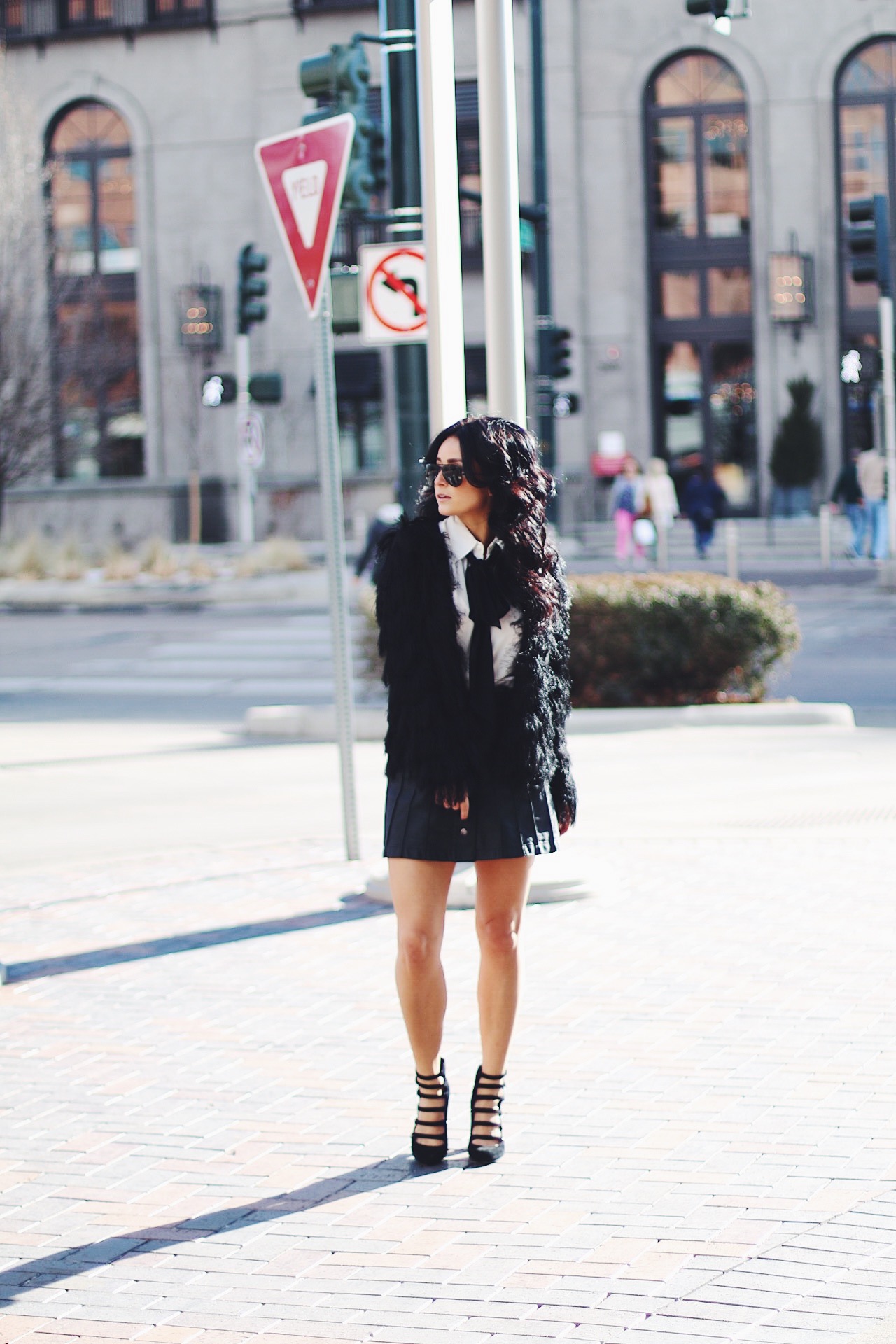 NYE Outfit Ideas: Last-Minute Style for a Festive Night