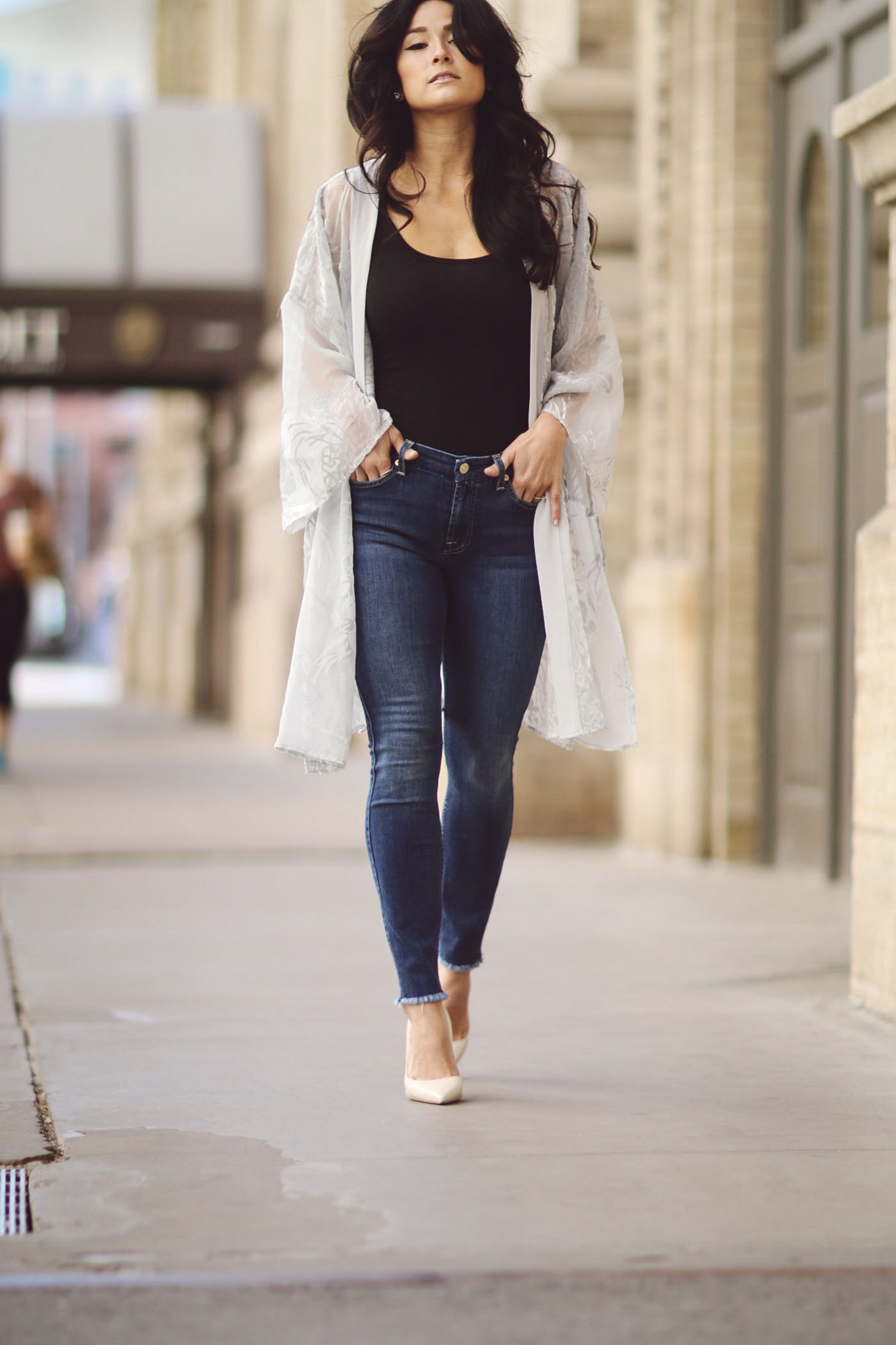 Fringe Denim Trends: Styling Tips & Outfit Inspiration