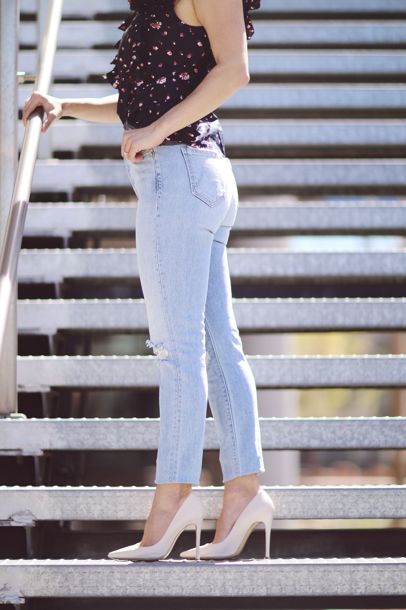 Elevate Your Style: Balancing Classic & Trendy Looks