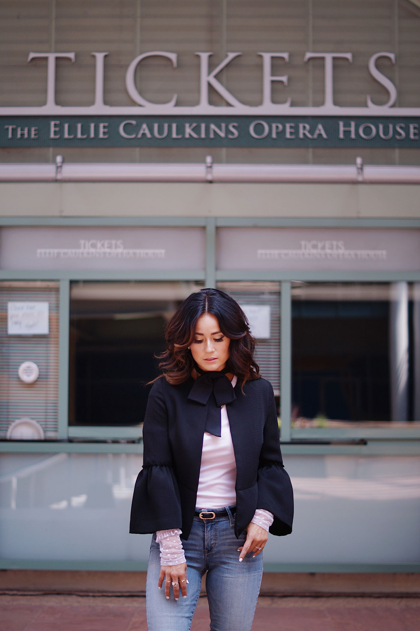 3 Versatile Outfit Ideas Featuring a Levi s DENIM Jacket