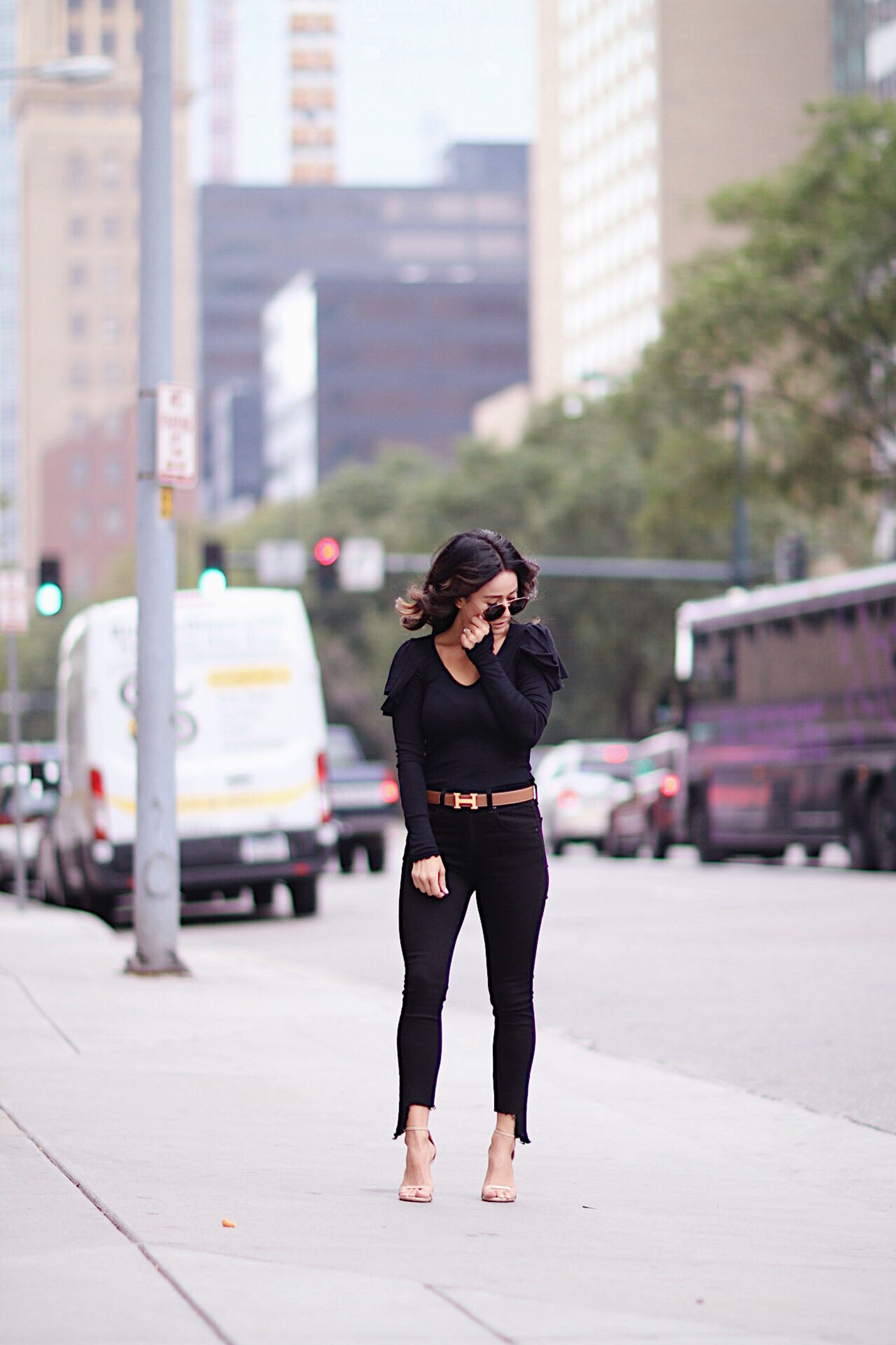 Brown & Black Outfit Ideas: Chic Combinations for Fall
