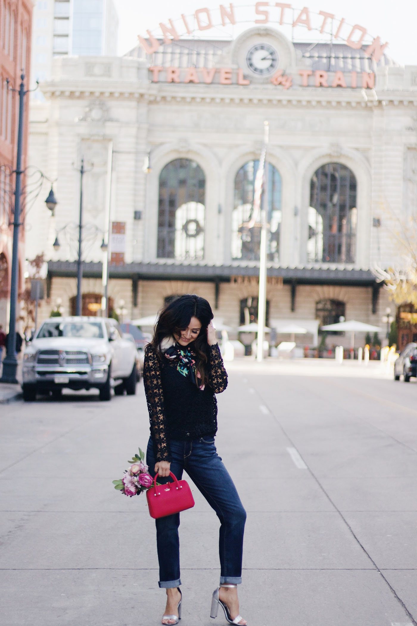 Holiday Outfit Ideas: Denim & Festive Style with Levi s® DENIZEN™