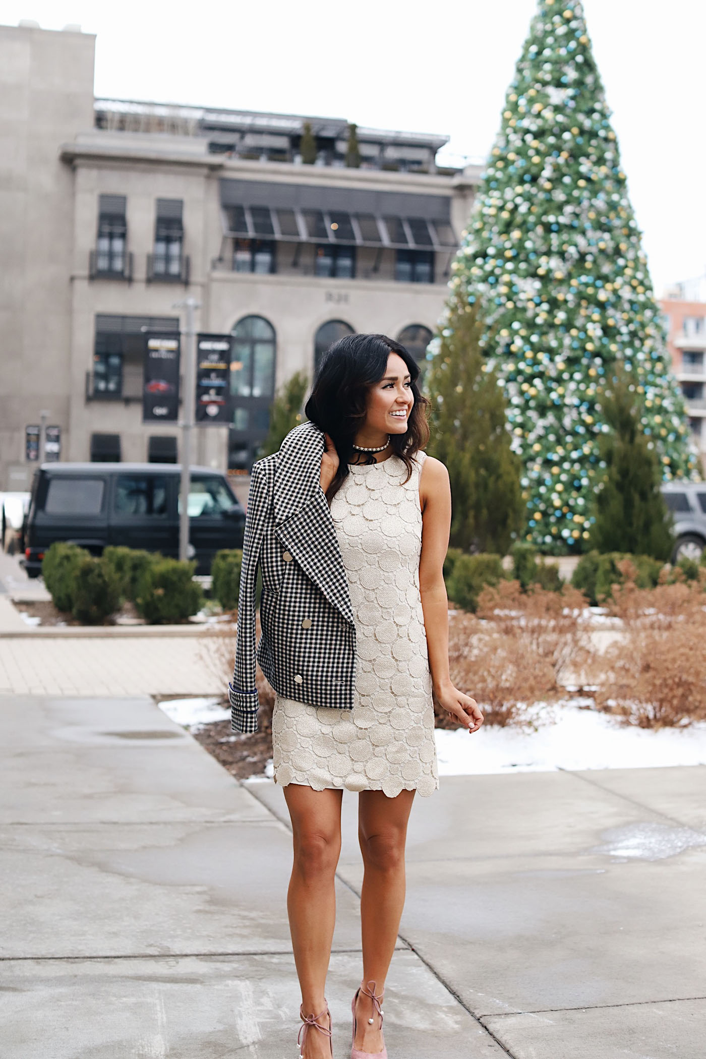 New Year s Eve Outfit Inspiration: Chic Looks for 2018