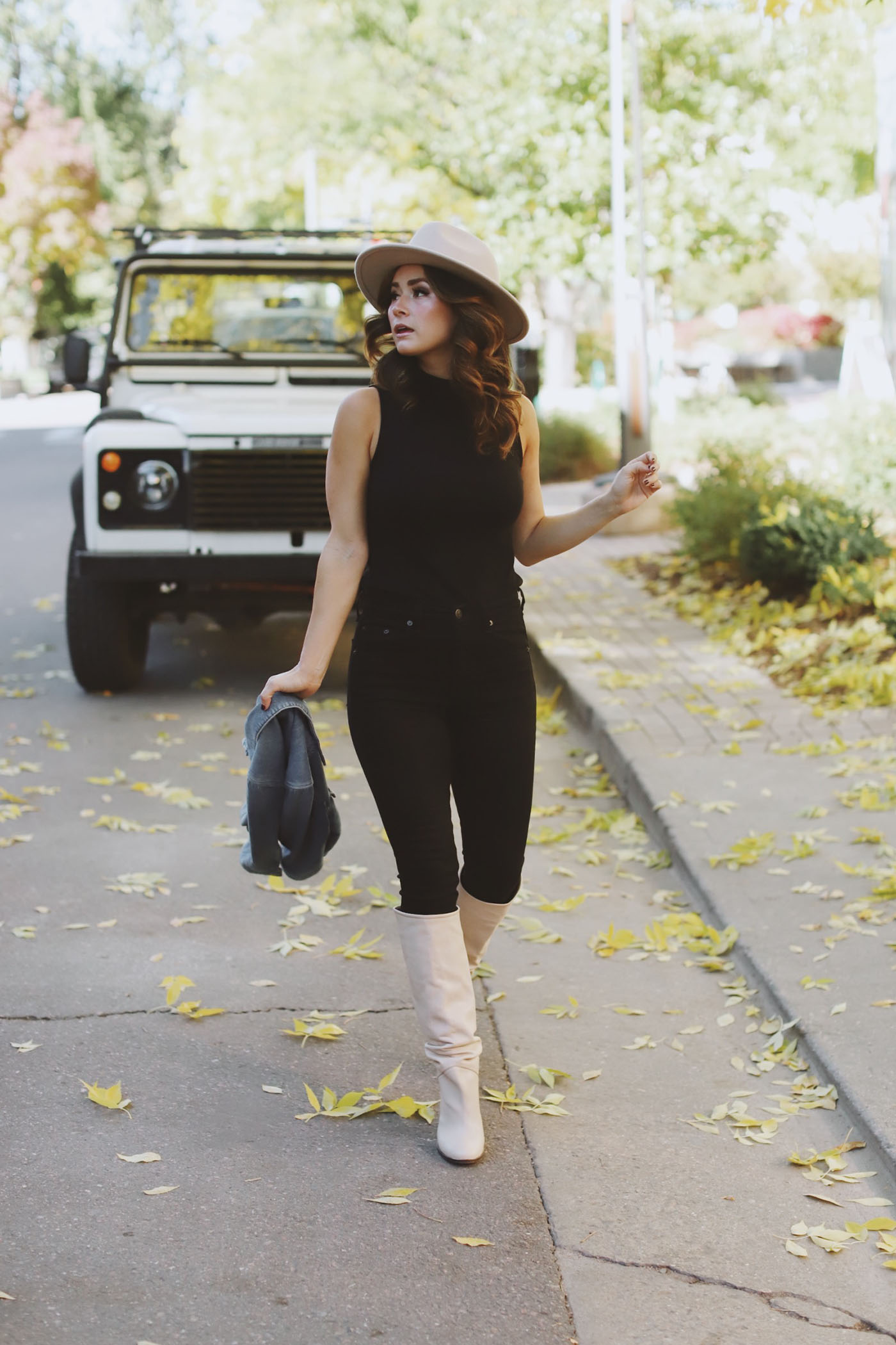 Stylish Ways to Wear Slouchy Boots: Outfit Ideas & Tips