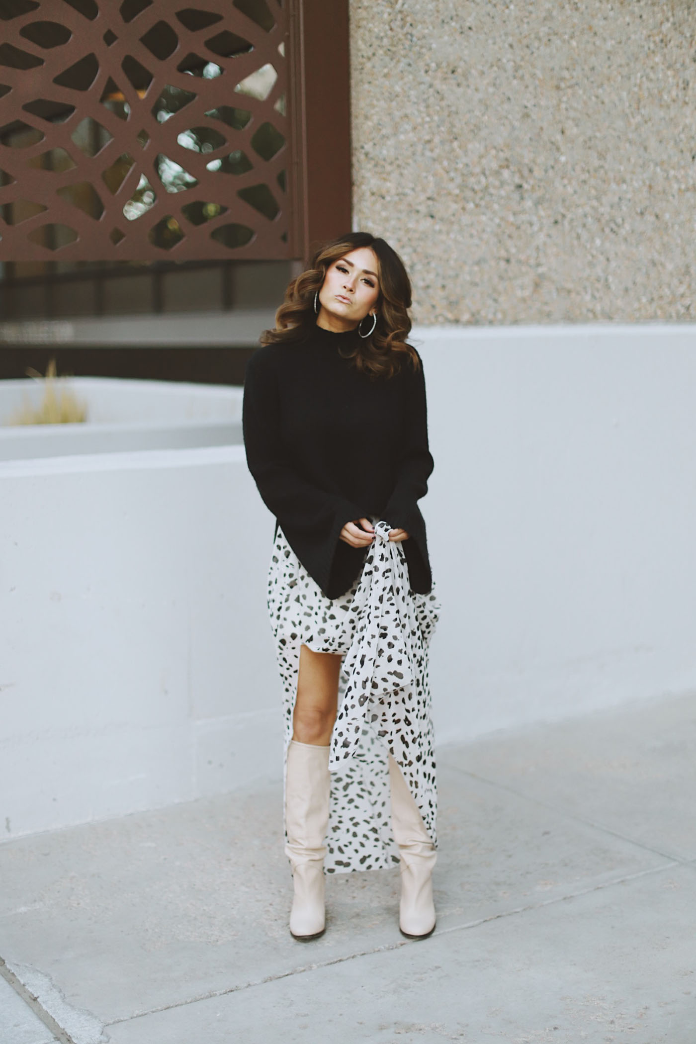 Stylish Ways to Wear Slouchy Boots: Outfit Ideas & Tips