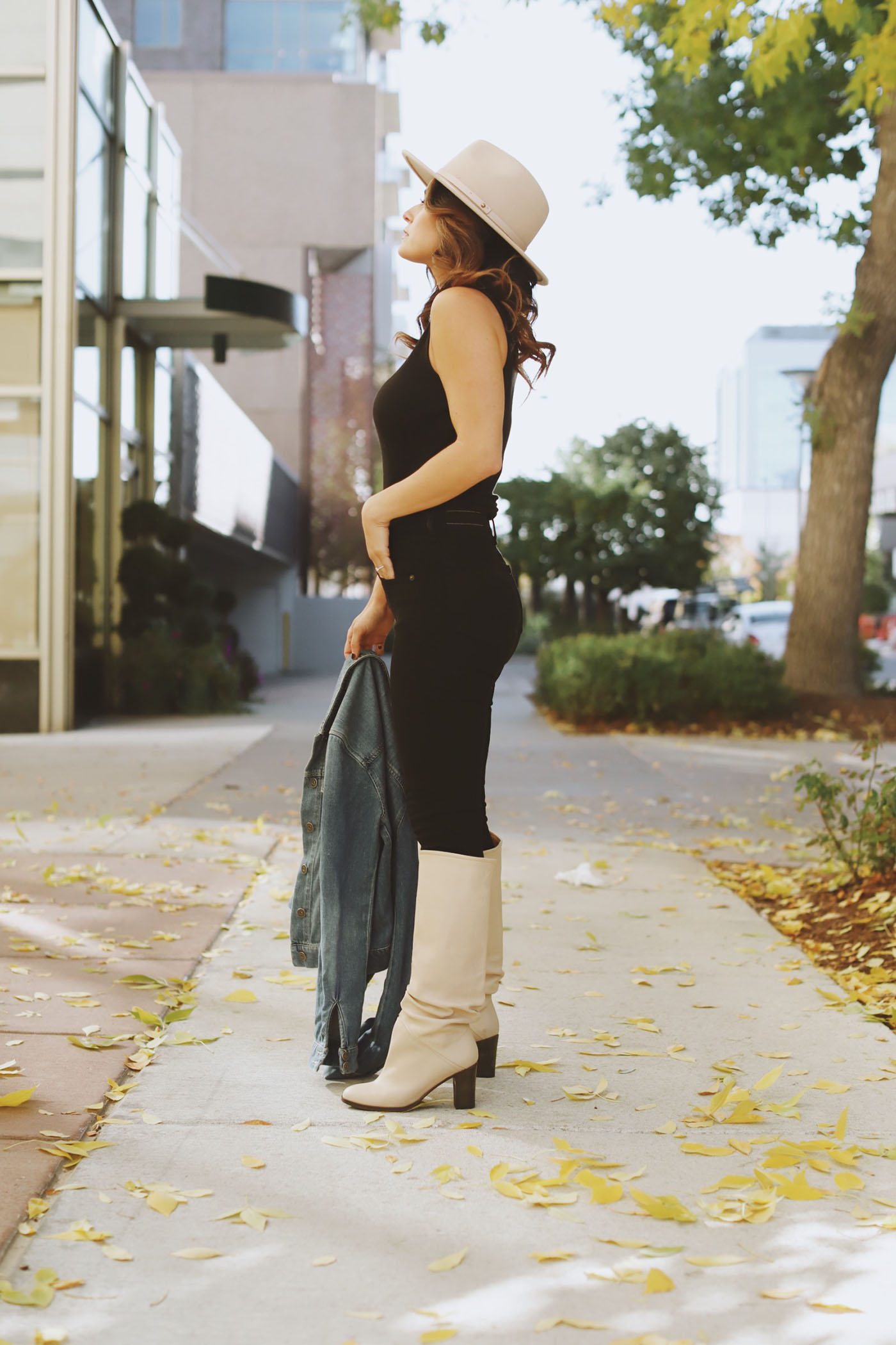 Stylish Ways to Wear Slouchy Boots: Outfit Ideas & Tips