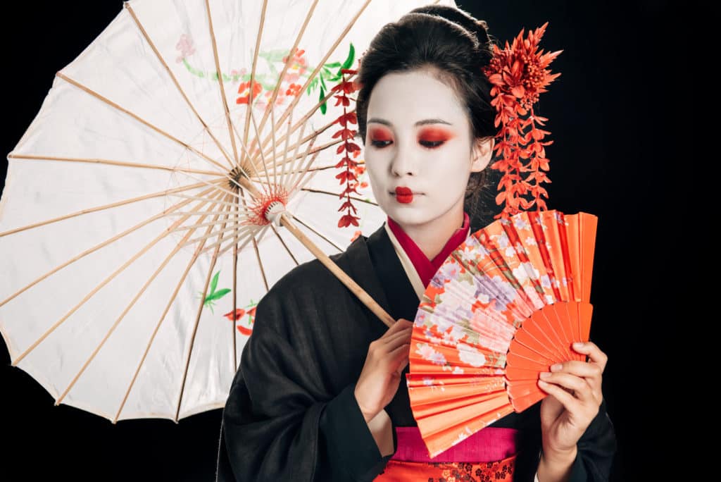 Dating Japanese Women: 25 Cultural & Personal Reasons