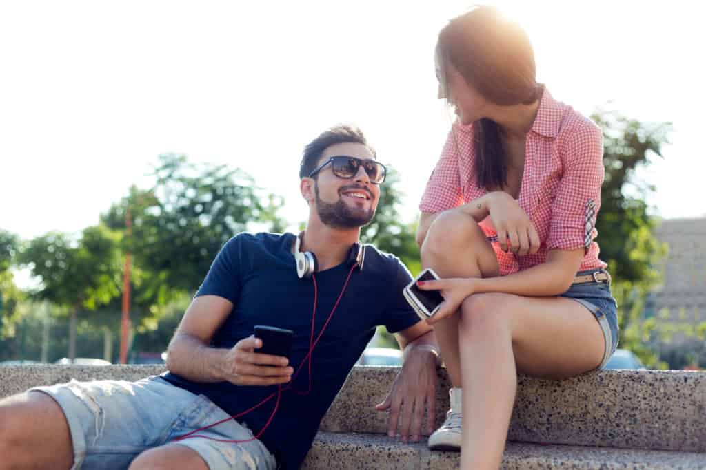 How to Make a Girl Feel Special: Sweet Gestures & Signs She s Interested