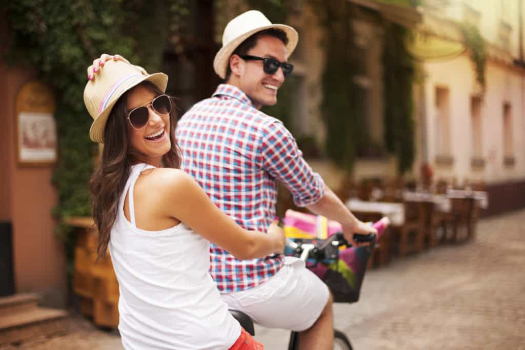 Meaningful Ways to Express Your Love to Your Girlfriend