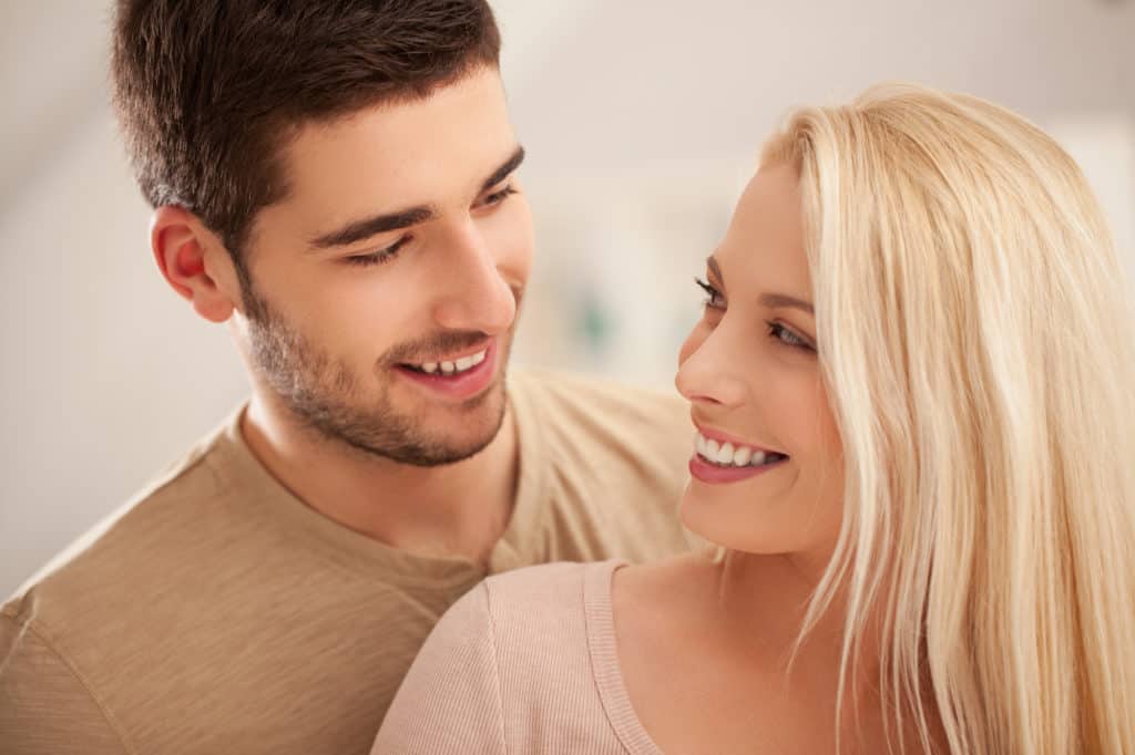Attract Love: Proven Strategies to Captivate Him