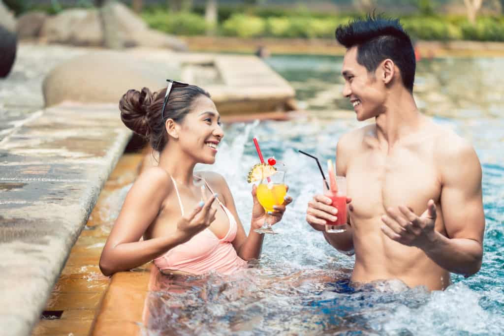 Dating Asian Men: Understanding the Benefits & Cultural Values