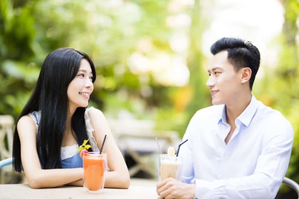 Dating Asian Men: Understanding the Benefits & Cultural Values