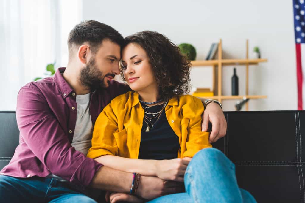 Decoding Her Signals: 20 Signs She s Hesitant About a Relationship