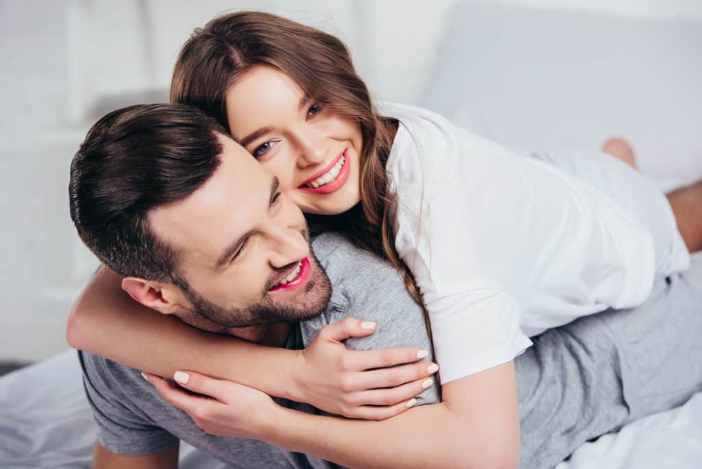 How to Keep an Aquarius Man Happy: Understanding & Pleasing His Unique Needs