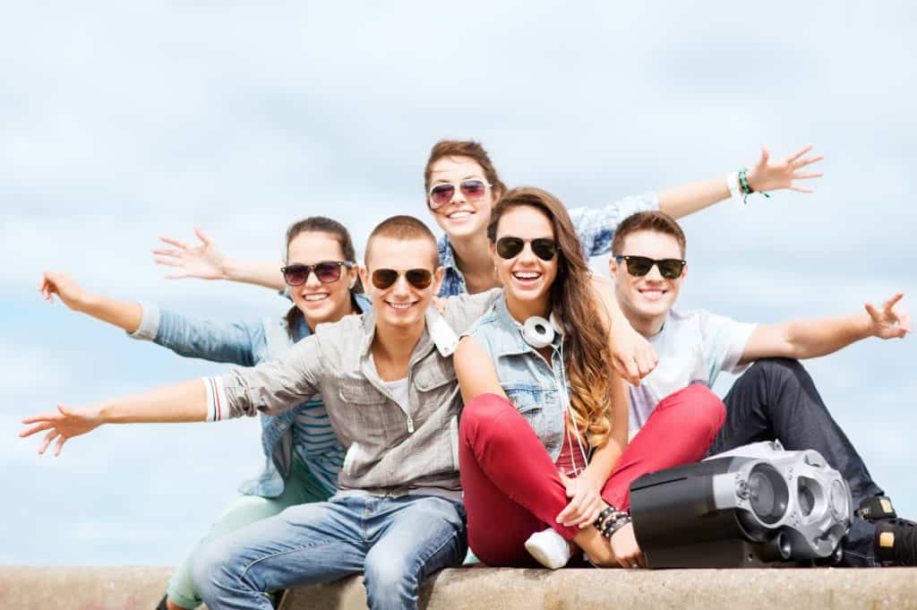 Understanding and Connecting with Introverts: 11 Helpful Strategies