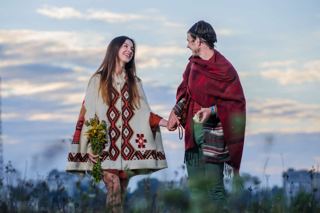 Building a Stronger Connection: How to Ensure Your Girlfriend Feels Comfortable and Secure