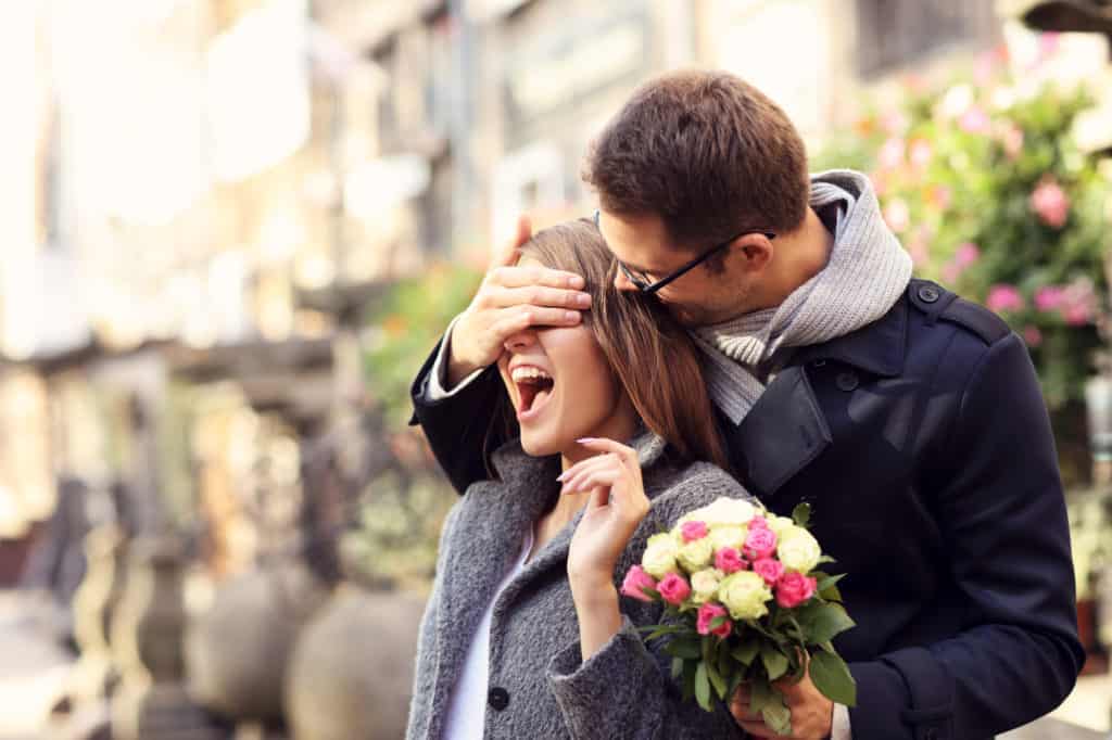 Building a Stronger Connection: How to Ensure Your Girlfriend Feels Comfortable and Secure