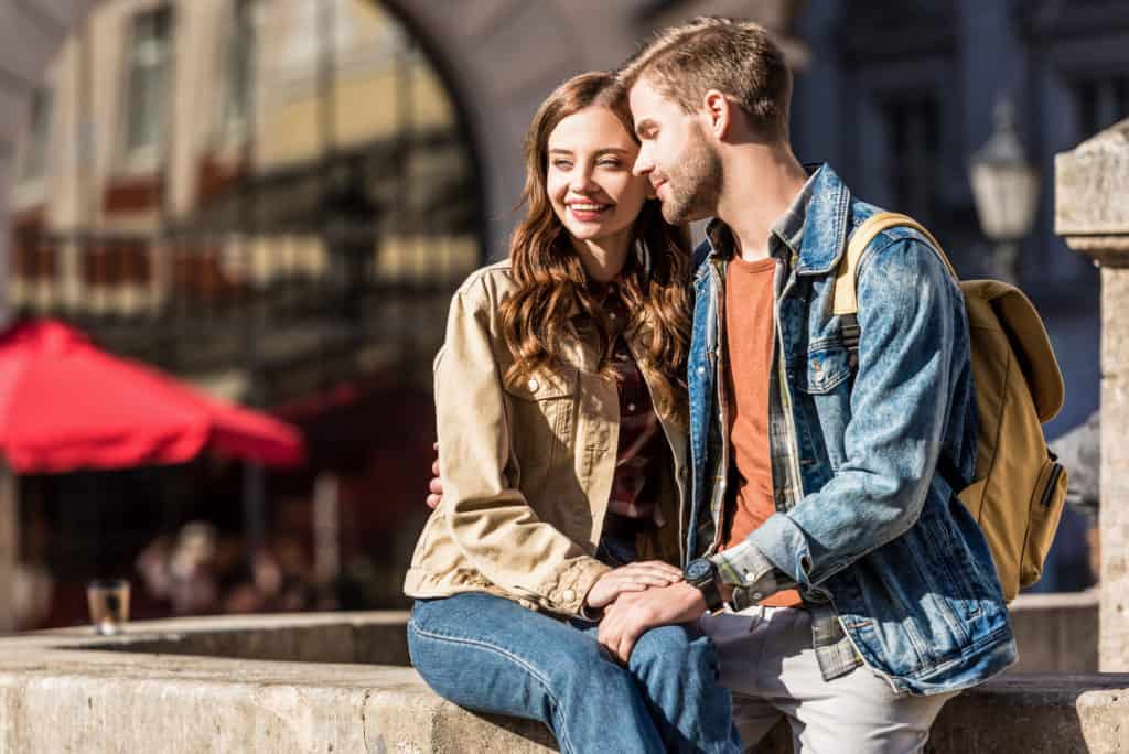 Flirty Text Messages to Spark Attraction & Enhance Intimacy