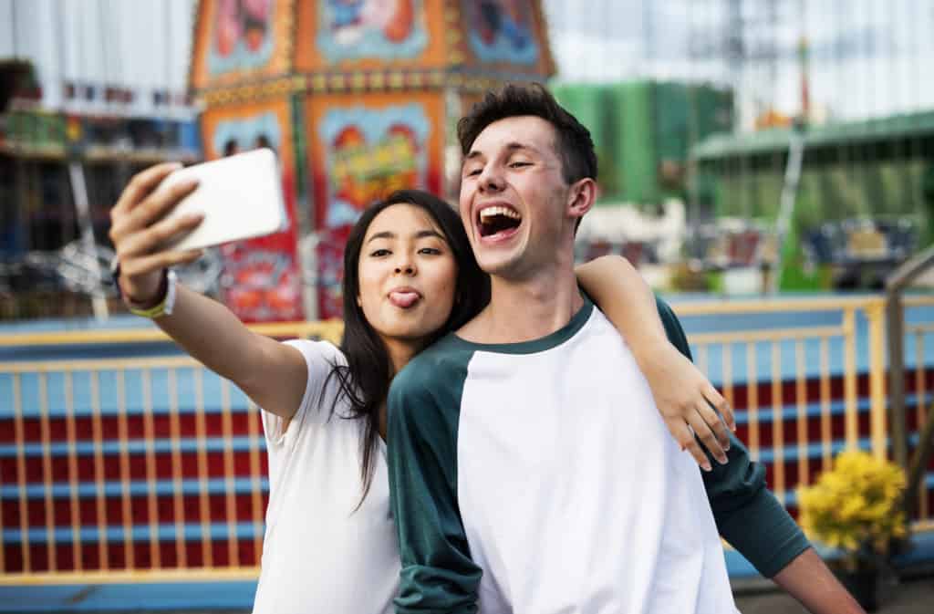 Attract a Leo Man: Understanding Gemini Compatibility & Romance