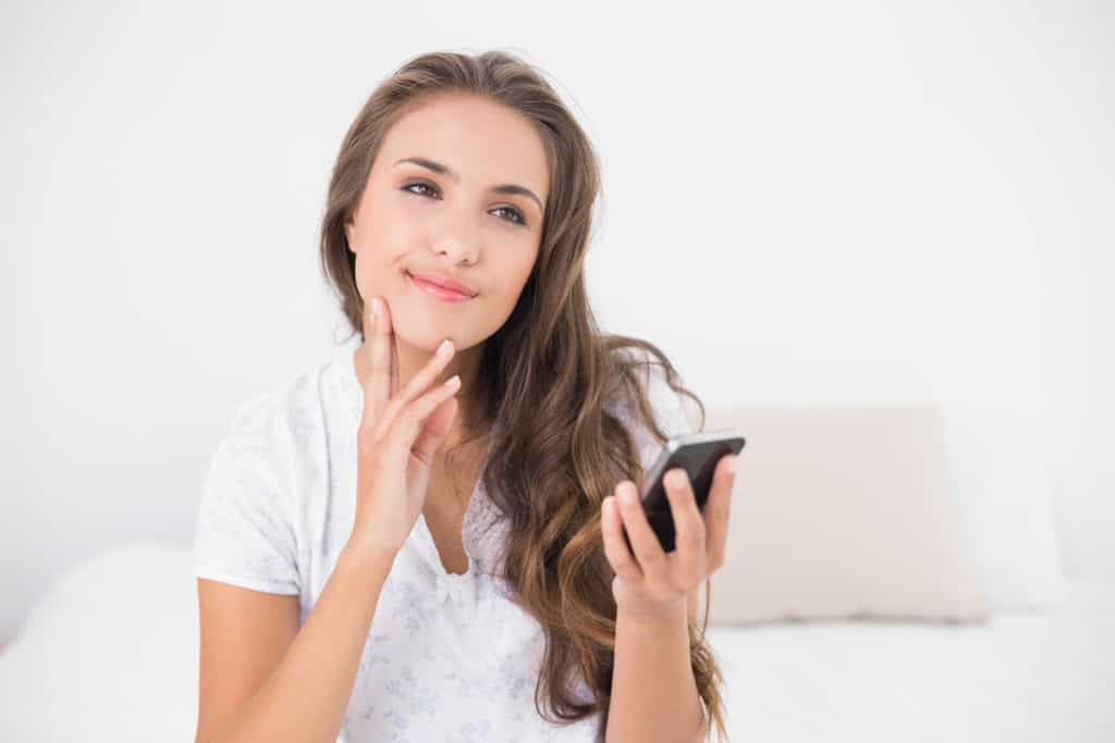 Text Message Strategies to Build Attraction & Connection