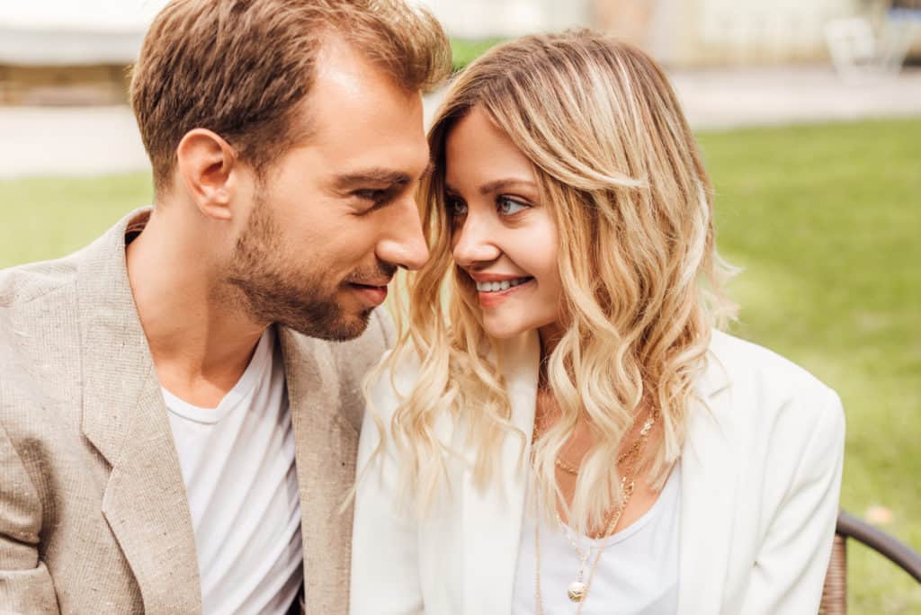Attract His Attention: Non-Verbal Ways to Make Him Notice You