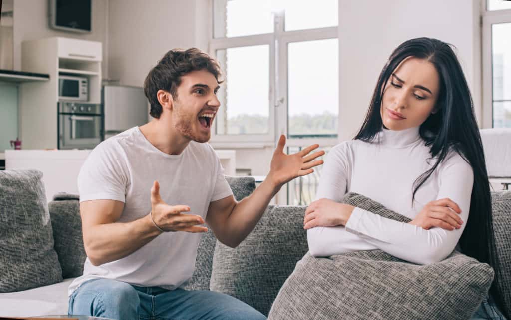Understanding & Addressing Anxiety in Your Relationship: A Guide