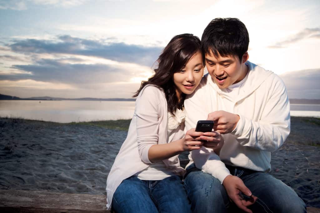 Attract Korean Men: Tips for Getting Noticed & Building Connections