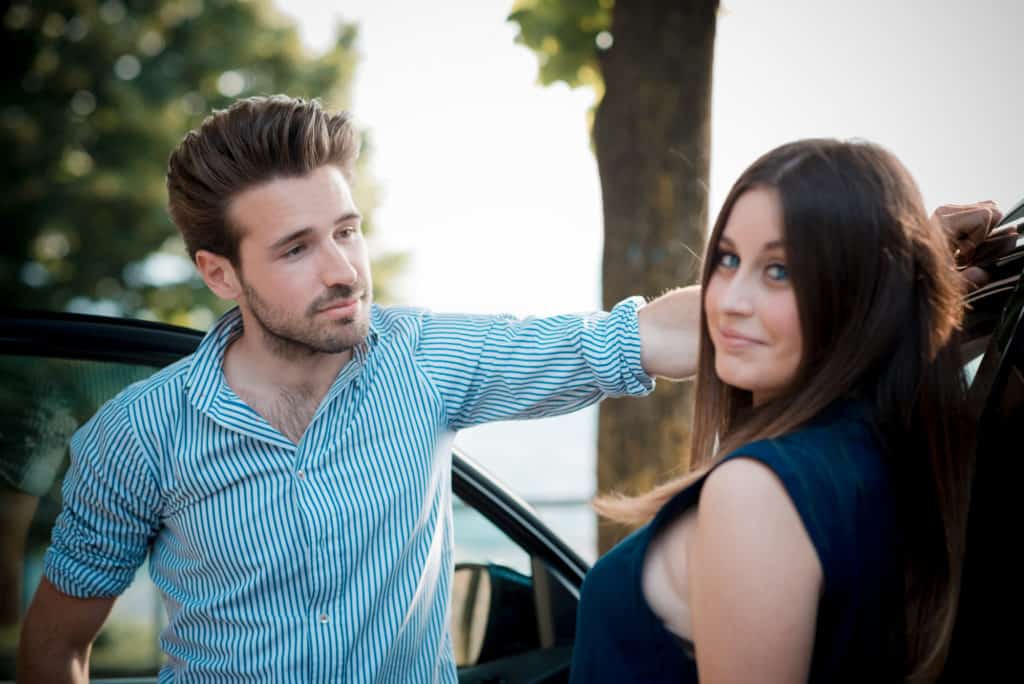 How to Respond When a Girl Says I Don t Talk to Strangers : Expert Advice