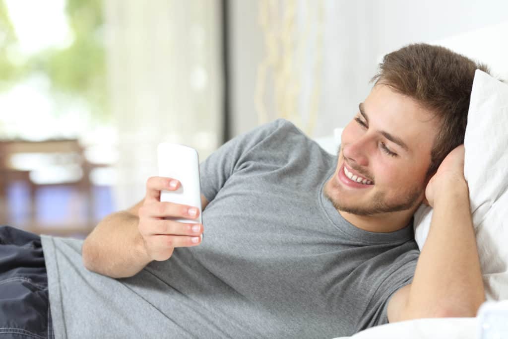 Is Your Best Friend s Brother Crushing on You? 19 Subtle Signs