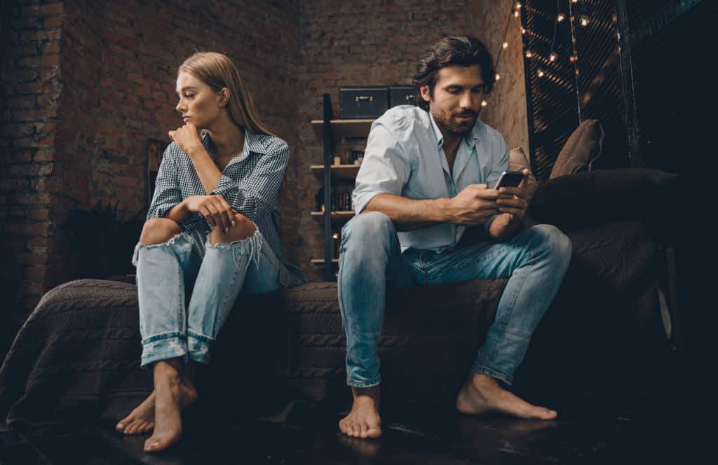 Understanding Leo Men: Decoding Their Behavior & Playful Tactics