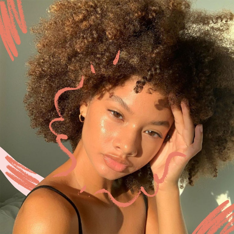 Inspiring #NoMakeupMarch: Celebrating Natural Beauty & Confidence